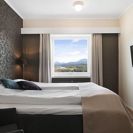 Bardufoss Hotell Bagian luar foto