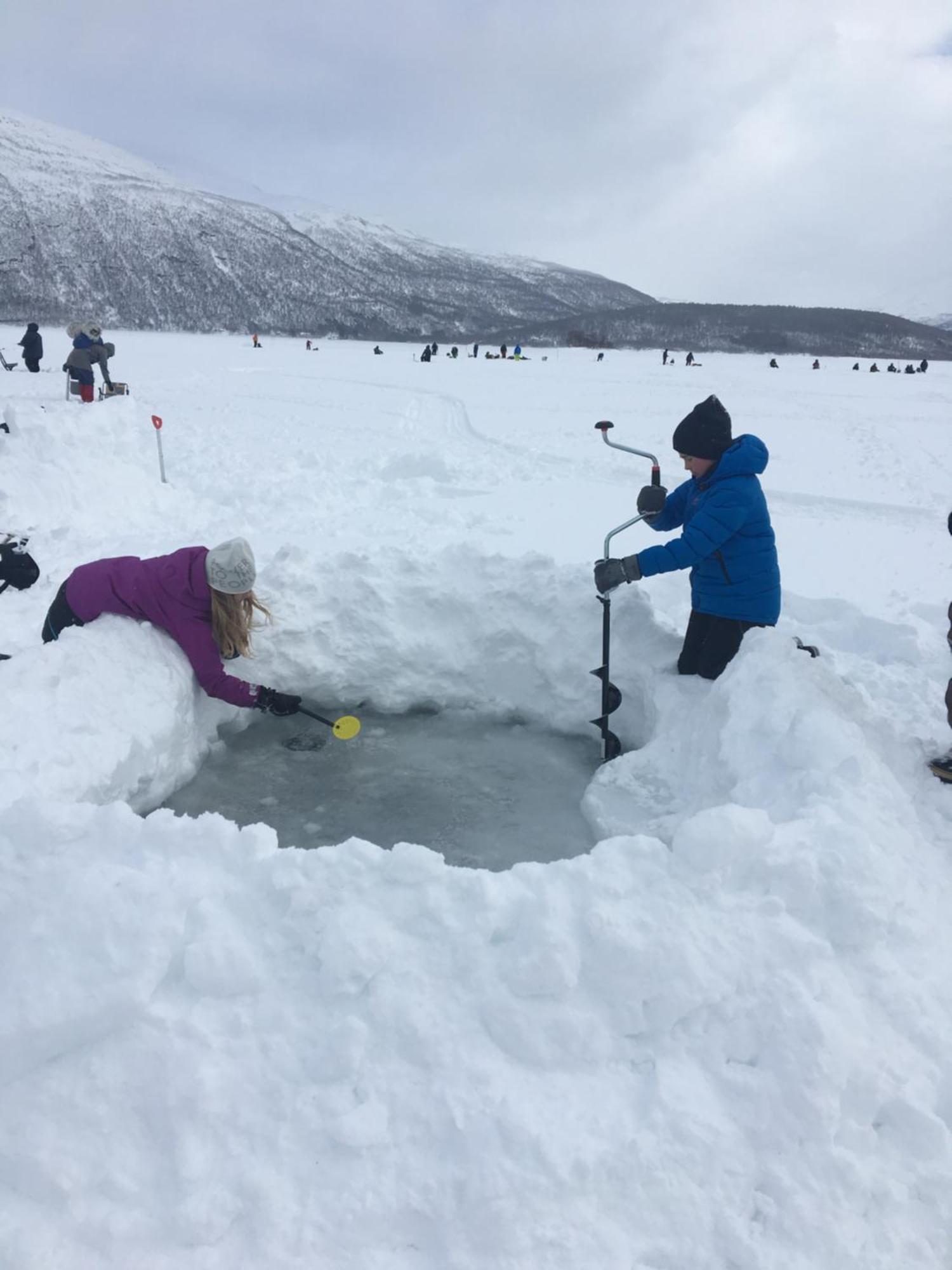 Bardufoss Hotell Bagian luar foto