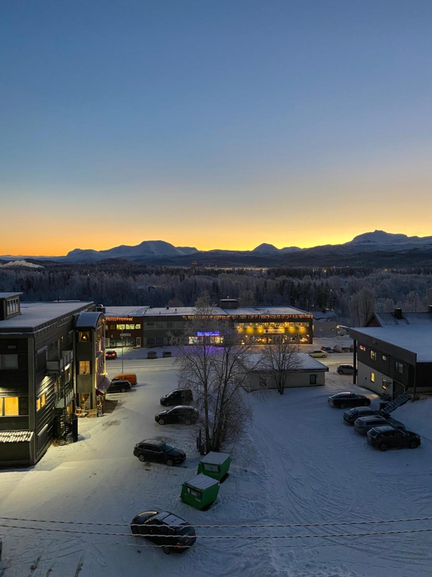 Bardufoss Hotell Bagian luar foto