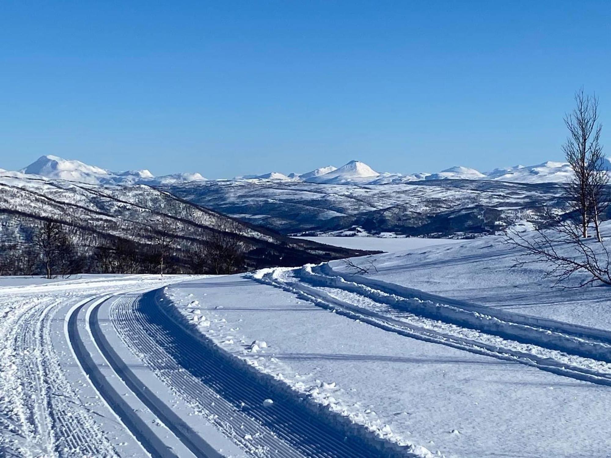 Bardufoss Hotell Bagian luar foto