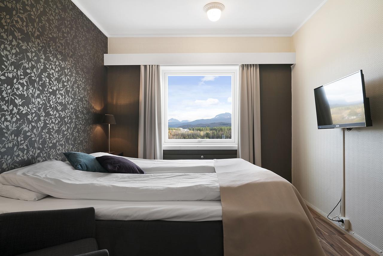 Bardufoss Hotell Bagian luar foto